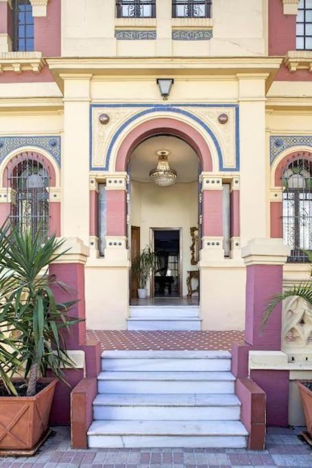 Palacete Del Porvenir Séville Extérieur photo